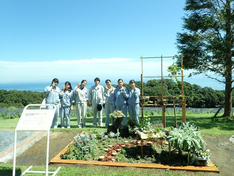 高校生花とみどりのガーデンを作成しました 兵庫県立播磨農業高校