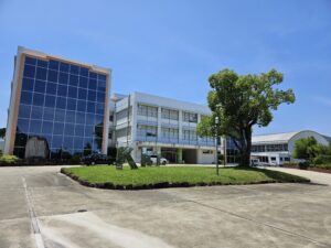 農業経営科２年生が大学を訪問しました。